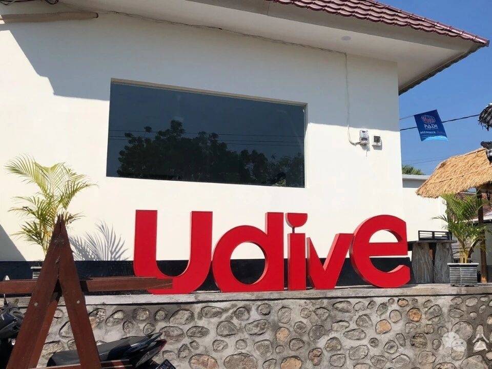 印度尼西亚图蓝本悠潜Udive潜水度假村水肺考证套餐